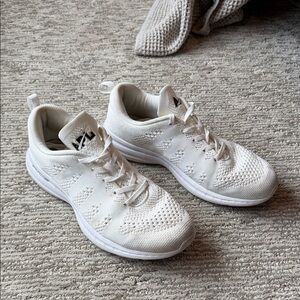 APL White Athletic Shoes